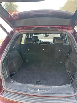 جیپ گراند شیرۆکی